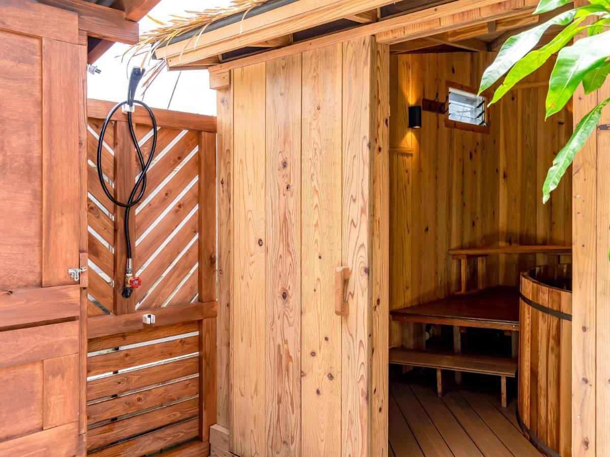Island Breeze - Round House With Bbq - Wooden Hot Tub - Beach Онна Екстер'єр фото